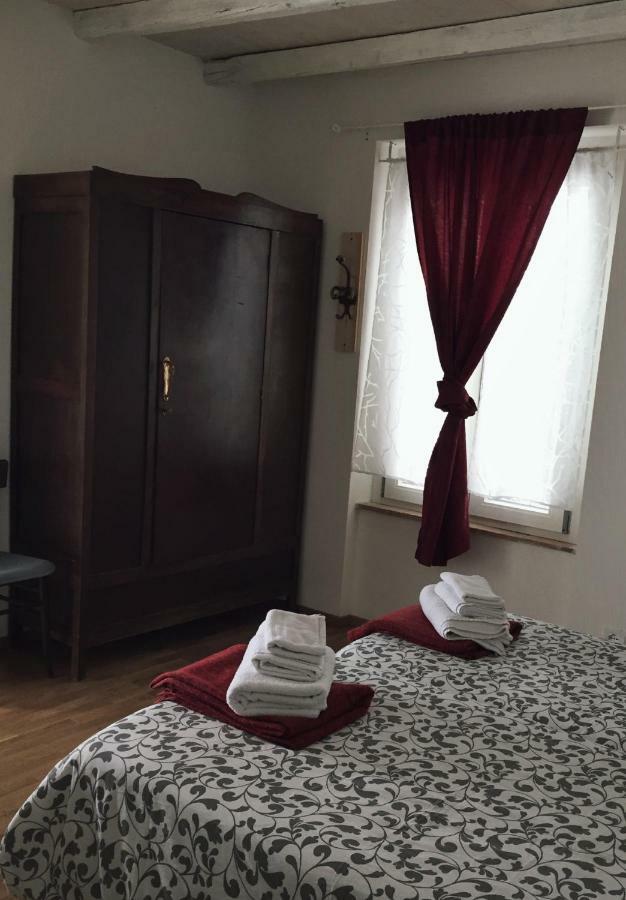 Casa Del Nespolo Bed & Breakfast Pilzone Екстериор снимка